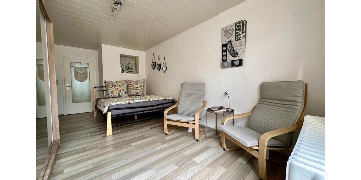 Möbliertes Apartment mit Wintergarten nahe Festspielhaus 1-4 Pers 2 zimmer