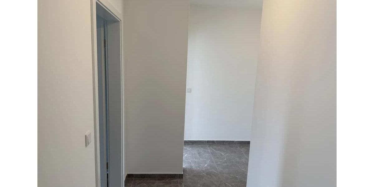 Doppelhaushälfte Uchte - 6 Zimmer, 178 m&sup2;, 1.400&euro; | Angebot:26255584