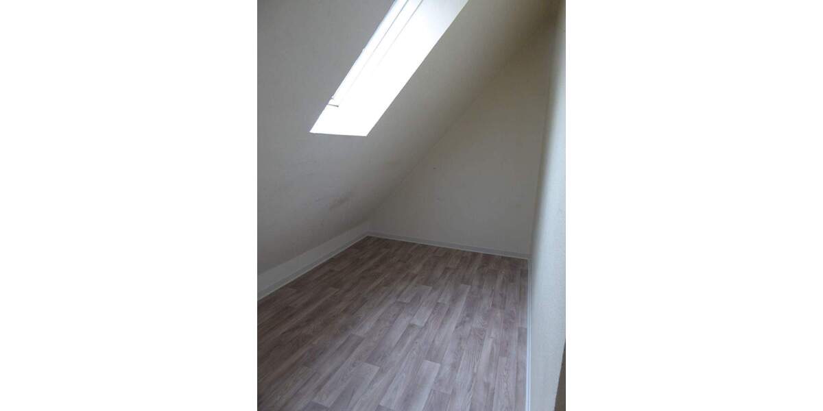 Etagenwohnung Beverungen - 4 Zimmer, 91 m&sup2;, 375&euro; | Angebot:25096055