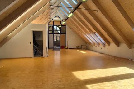 Wohnung Eichstetten am Kaiserstuhl - 1 Zimmer, 120 m&sup2;, 1.400&euro; | Angebot:25137262