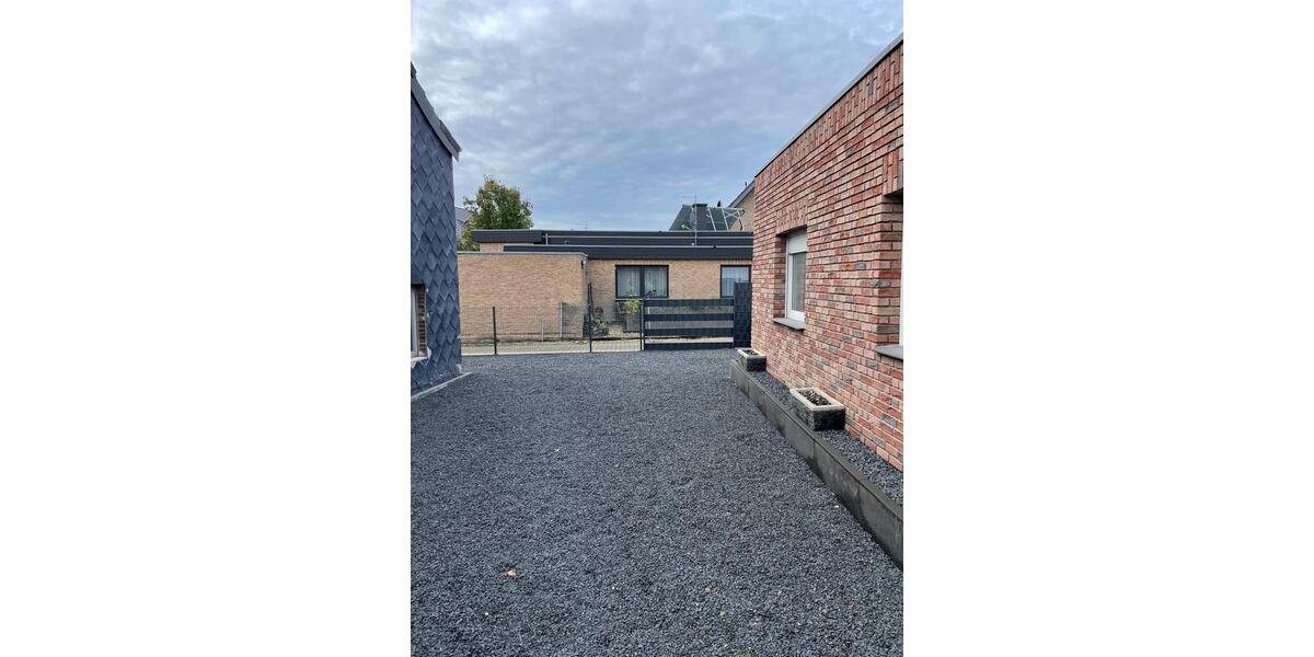 Bungalow Wegberg - 3 Zimmer, 120 m&sup2;, 1.280&euro; | Angebot:26254371