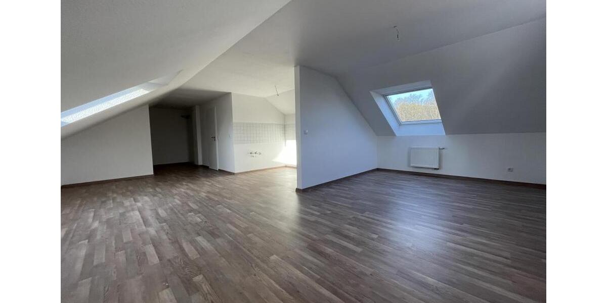 Dachgeschoßwohnung Celle Altenhagen - 1 Zimmer, 41 m&sup2;, 469&euro; | Angebot:25479547