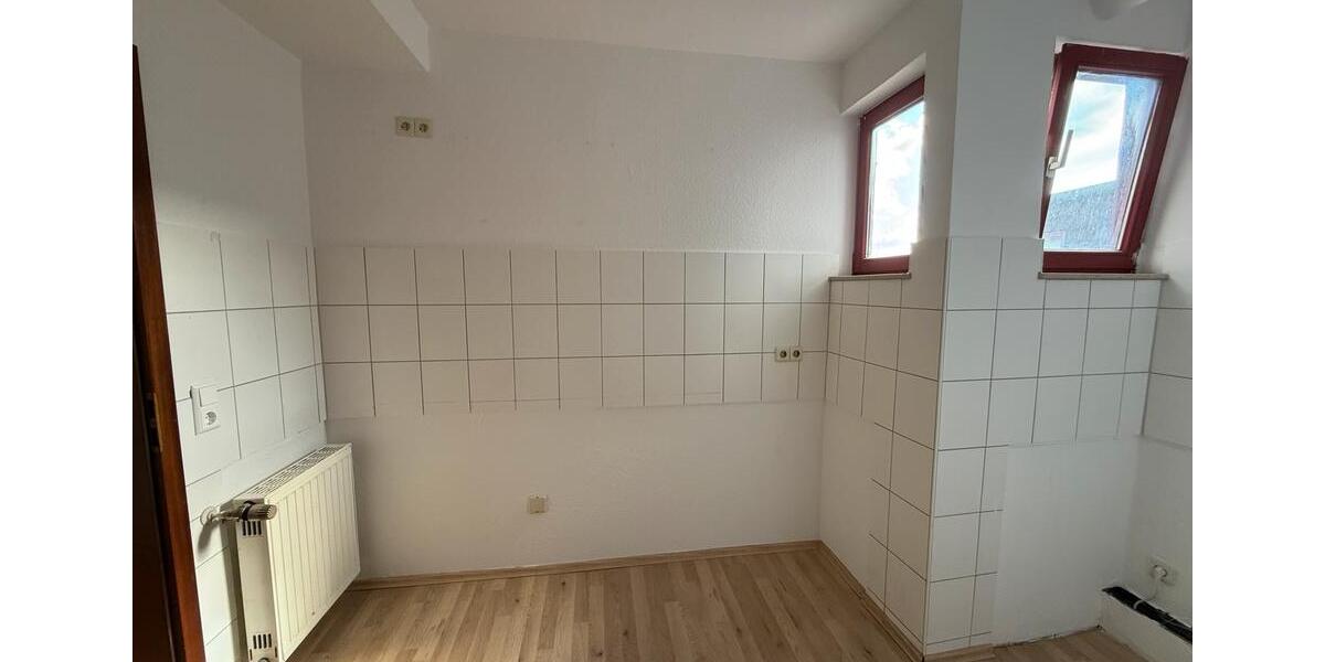 Dachgeschoßwohnung Holzminden - 2.5 Zimmer, 70 m&sup2;, 540&euro; | Angebot:26639386
