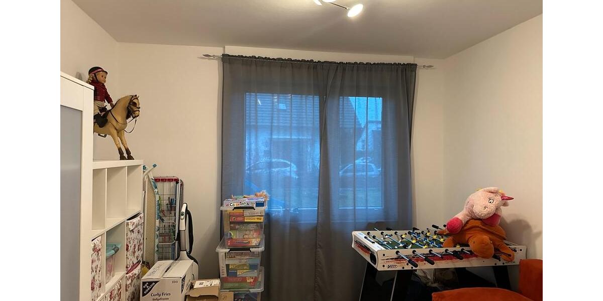 Erdgeschoßwohnung Rahden - 5 Zimmer, 136 m&sup2;, 1.100&euro; | Angebot:26019184