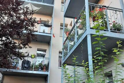 ❄️ Familienfreundliche 4-Zimmer-Wohnung mit Balkon, Einbauküche und Tageslichtbad ❄️ 4 zimmer