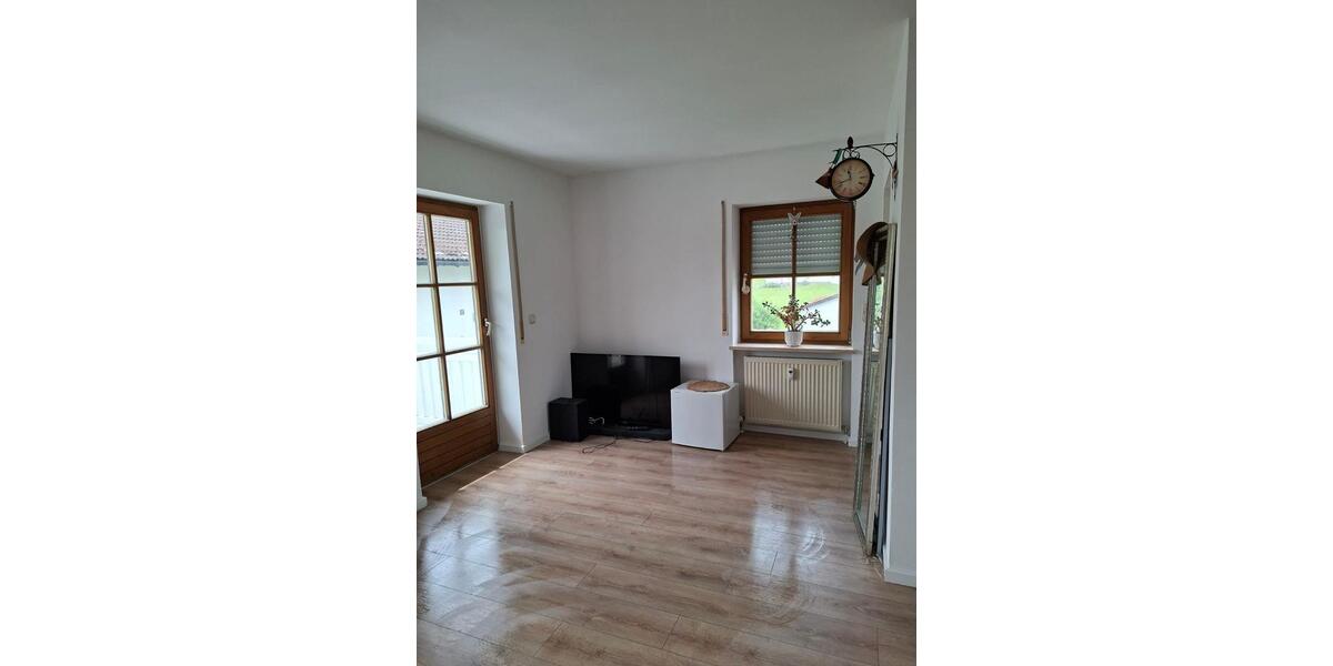 Etagenwohnung Bad Griesbach im Rottal - 2 Zimmer, 50 m&sup2;, 400&euro; | Angebot:26560509