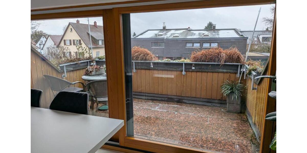 Dachgeschoßwohnung Böblingen Dagersheim - 3.5 Zimmer, 115 m&sup2;, 1.465&euro; | Angebot:24756229