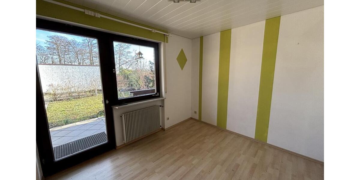 Bungalow Waiblingen Beinstein - 5.5 Zimmer, 156 m&sup2;, 2.050&euro; | Angebot:25097412