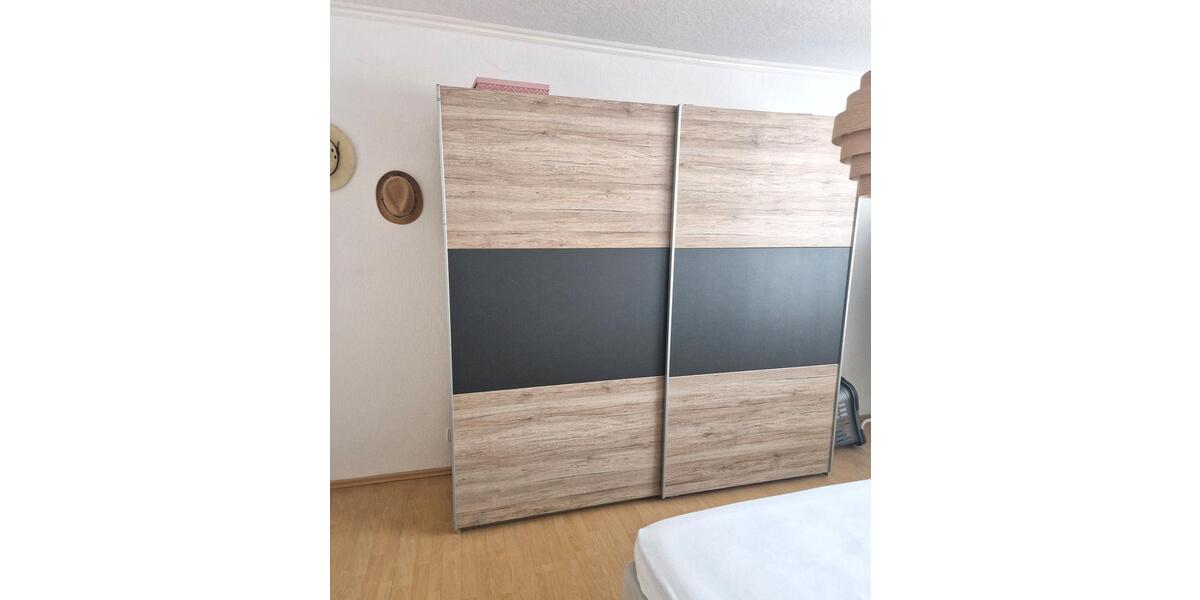 Etagenwohnung Hagen - 2 Zimmer, 61 m&sup2;, 440&euro; | Angebot:26230151