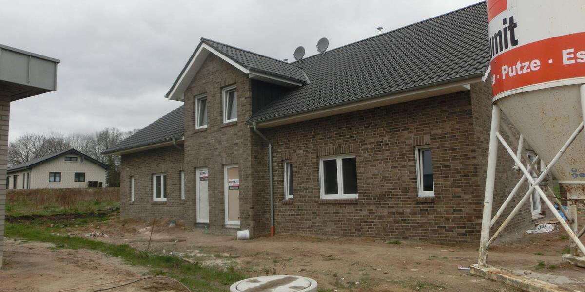 Haus zum Mieten in Uchte 1.400 € 178 m² 6 zimmer