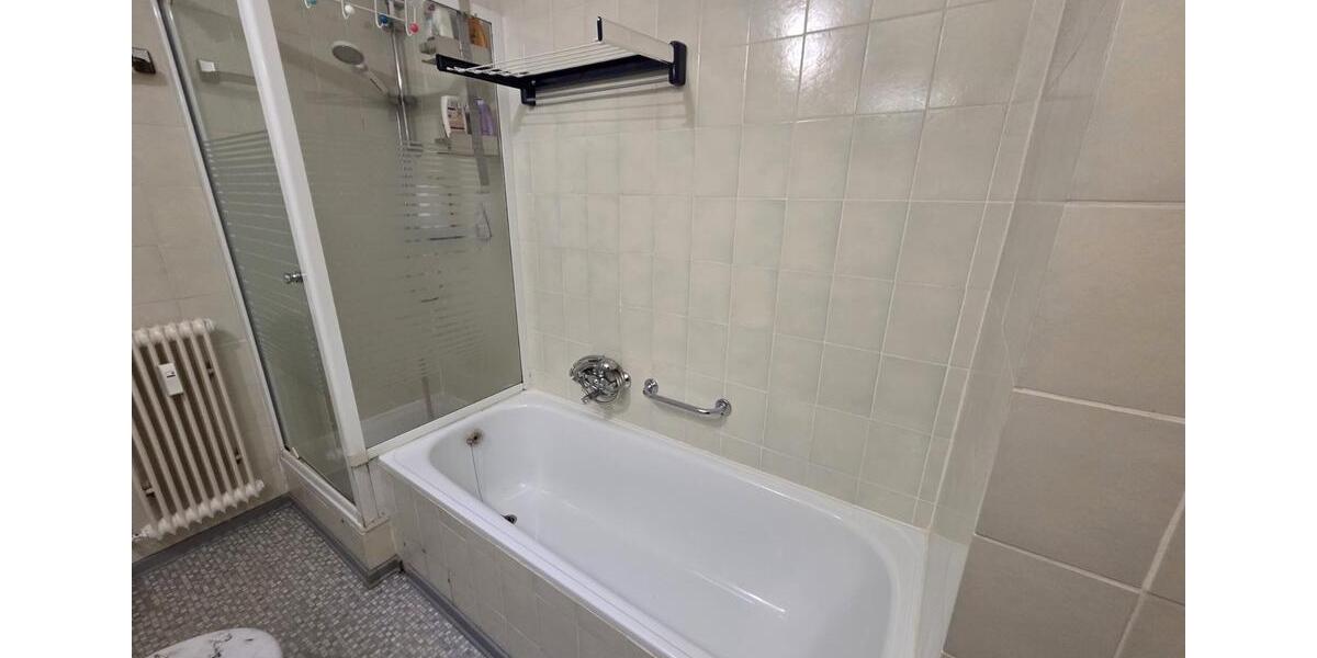 Dachgeschoßwohnung Schlüchtern - 3 Zimmer, 80 m&sup2;, 660&euro; | Angebot:25859888