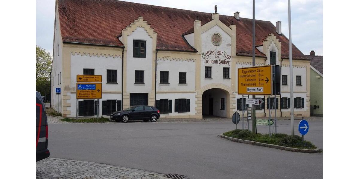 Einfamilienhaus Reisbach Englmannsberg - 8 Zimmer, 300 m&sup2;, 2.400&euro; | Angebot:26383330