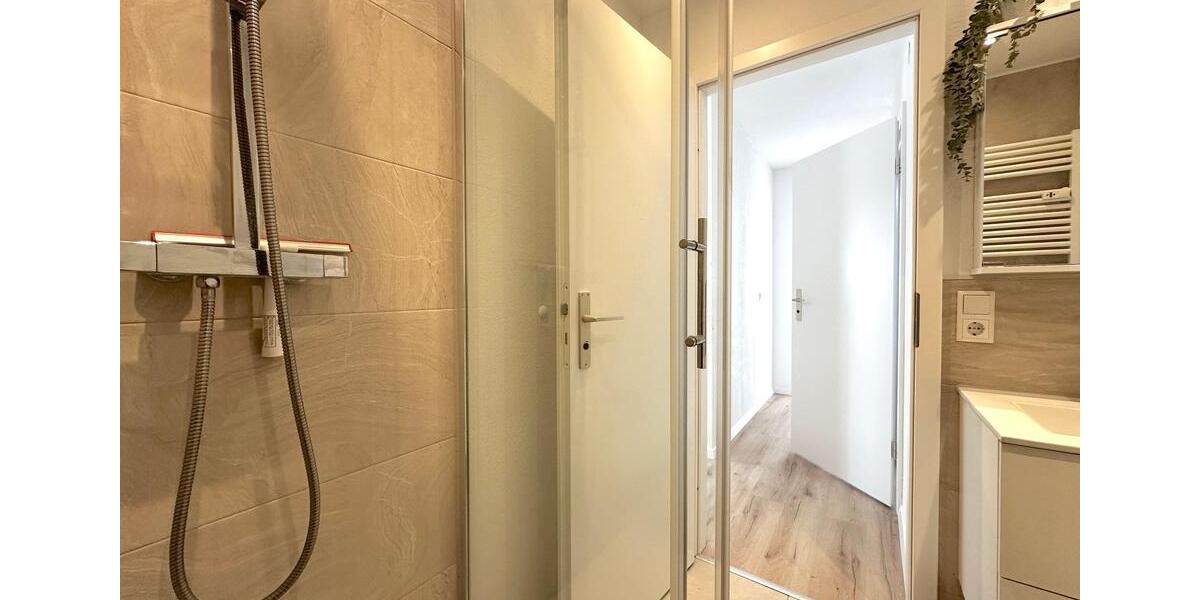 Etagenwohnung Ludwigshafen am Rhein - 1 Zimmer, 9 m&sup2;, 390&euro; | Angebot:24806470