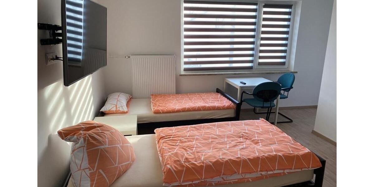 Wohnen auf Zeit Neumünster Brachenfeld/Ruthenberg - 9 Zimmer, 200 m&sup2;, 15&euro; | Angebot:26181180