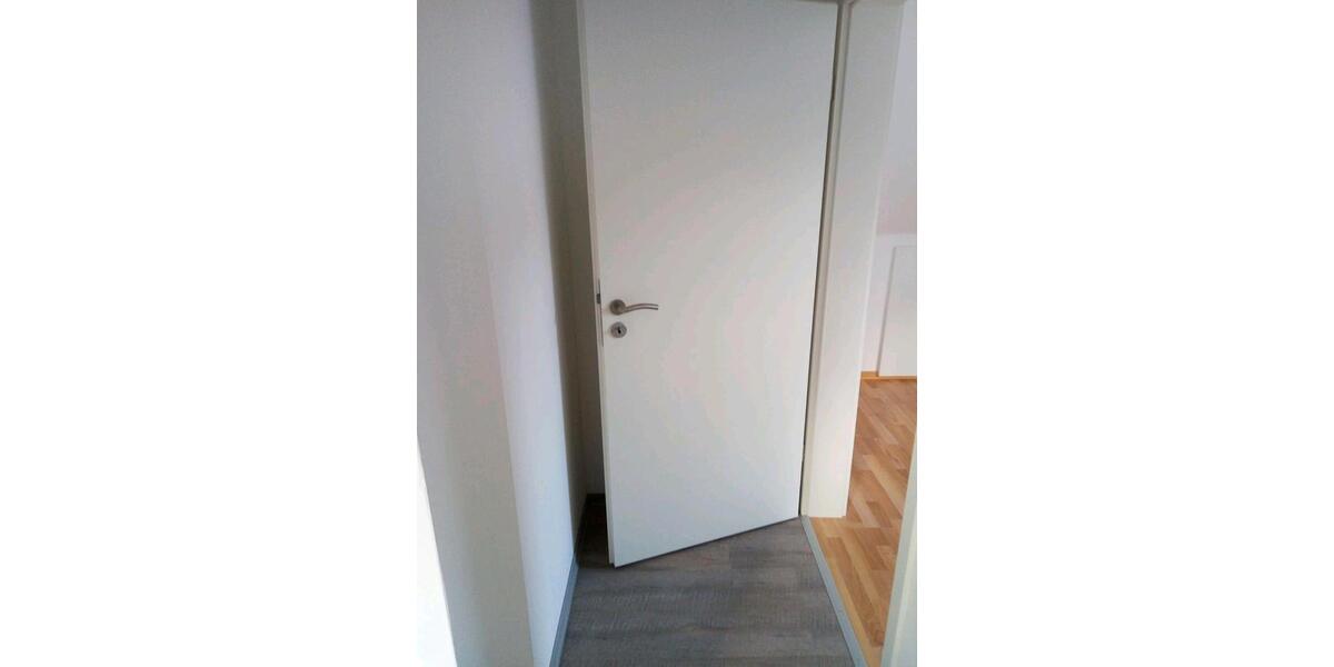 Dachgeschoßwohnung Apen - 3 Zimmer, 70 m&sup2;, 850&euro; | Angebot:25380283