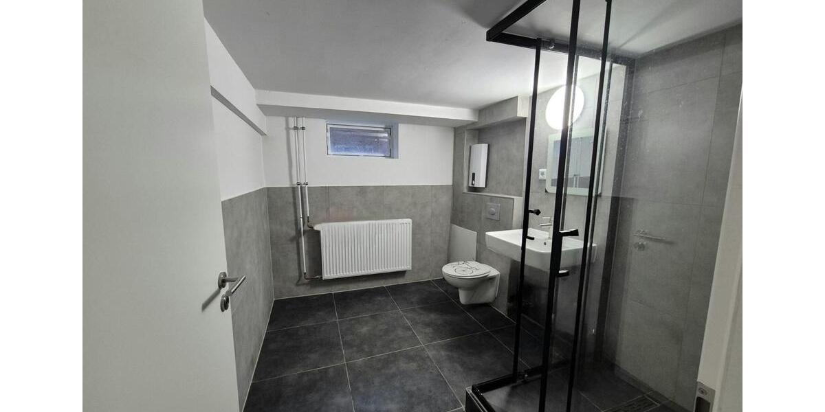 Wohnen auf Zeit Neumünster Brachenfeld/Ruthenberg - 5 Zimmer, 23 m&sup2;, 500&euro; | Angebot:25540823