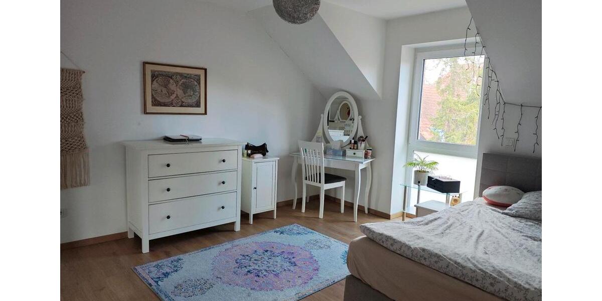 Einfamilienhaus Burgwedel - 3 Zimmer, 108 m&sup2;, 1.400&euro; | Angebot:25943360