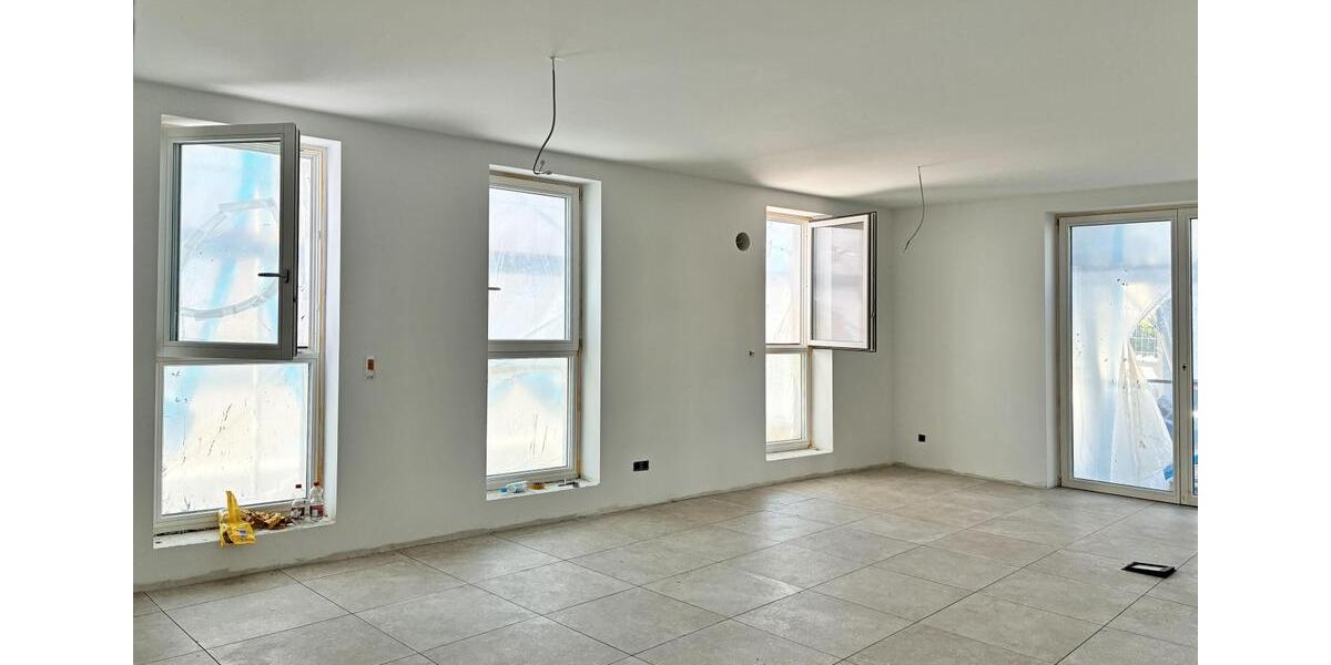 Erdgeschoßwohnung Schwabach - 3 Zimmer, 104 m&sup2;, 1.585&euro; | Angebot:24687318