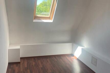 Wohnen auf Zeit Leimen - 9 Zimmer, 200 m&sup2;, 480&euro; | Angebot:26248451