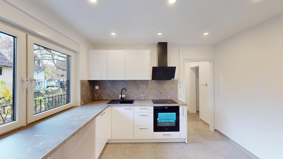 *** Neu renovierte 3-Zimmerwohnung mit neuer Einbauküche *** 3 zimmer