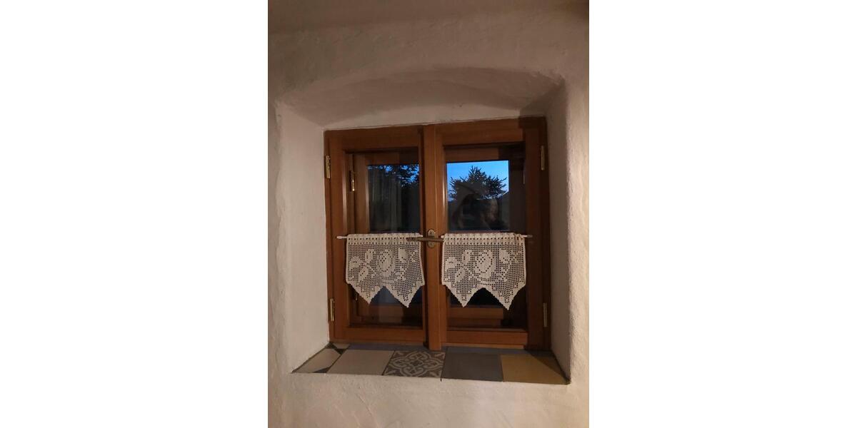 Etagenwohnung Massing - 3 Zimmer, 100 m&sup2;, 680&euro; | Angebot:25843214