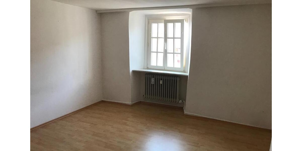 Etagenwohnung Büdingen - 3 Zimmer, 87 m&sup2;, 850&euro; | Angebot:24744330