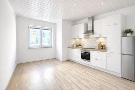 Wohnung Floß - 7 Zimmer, 184 m&sup2;, 1.520&euro; | Angebot:26130524