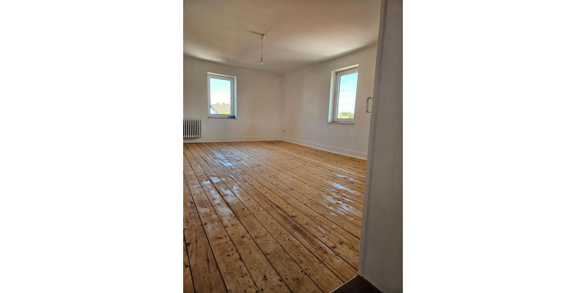 Dachgeschoßwohnung Hessisch Lichtenau - 4 Zimmer, 115 m&sup2;, 795&euro; | Angebot:26674953
