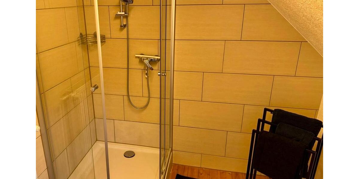 Wohnen auf Zeit Wetzlar Hauserberg - 3 Zimmer, 50 m&sup2;, 53&euro; | Angebot:26048395