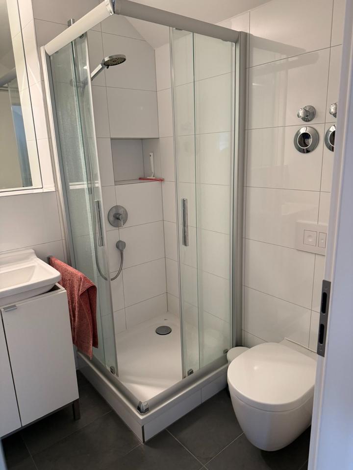 Untermiete Studio Schwabing DezemberJanuar (1.200€Monat) 1 zimmer