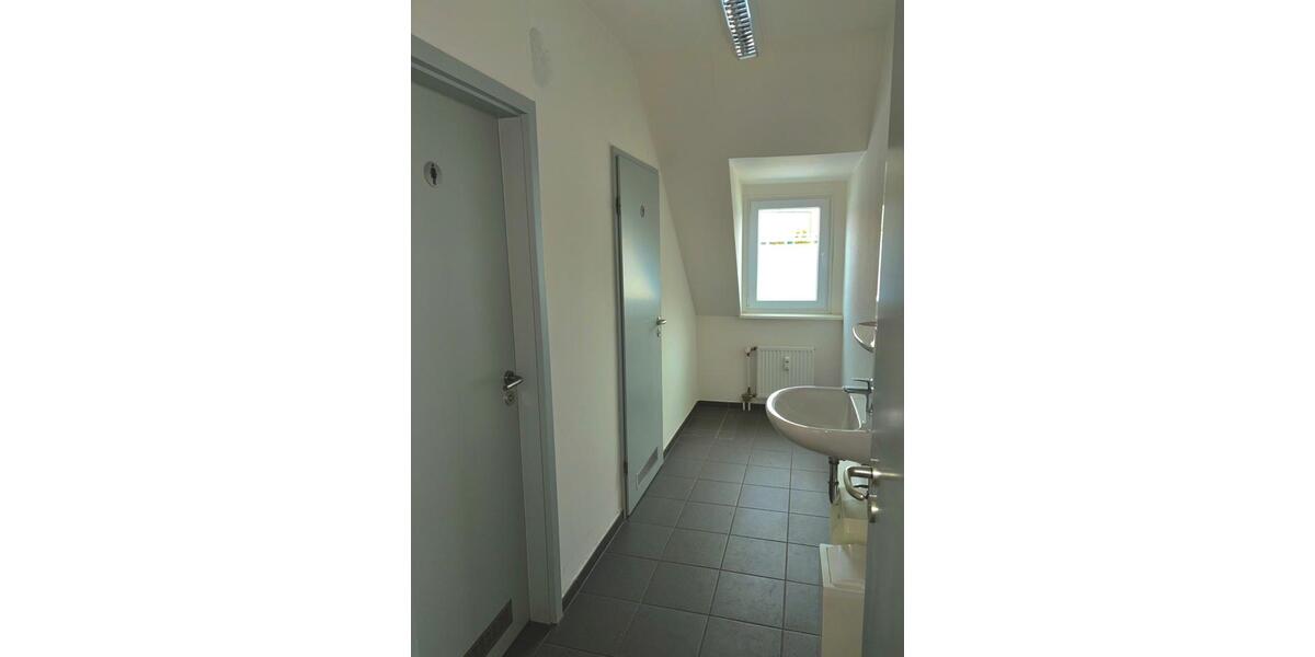 Gewerbeobjekt Bad Schwartau - 1.365&euro; | Angebot:25546678