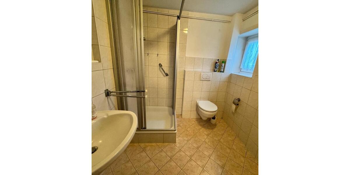 Erdgeschoßwohnung Rotenburg an der Fulda - 3 Zimmer, 92 m&sup2;, 450&euro; | Angebot:25351556