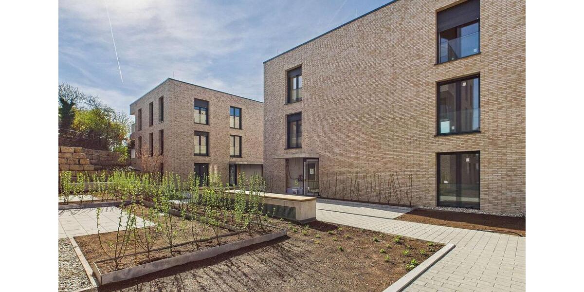 Dachgeschoßwohnung Sindelfingen Sindelfingen (Stadt) - 2 Zimmer, 64 m&sup2;, 1.220&euro; | Angebot:22893218