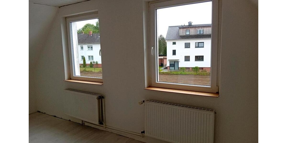 Erdgeschoßwohnung Petershagen - 5 Zimmer, 120 m&sup2;, 1.200&euro; | Angebot:26623812