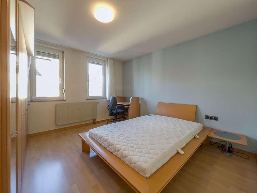 S-Zuffenhausen - möblierte 2-Zimmerwohnung mit riesen Terrasse