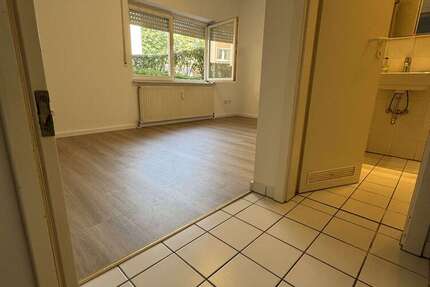 Wohnung zum Mieten in Frankfurt 550 € 22 m²