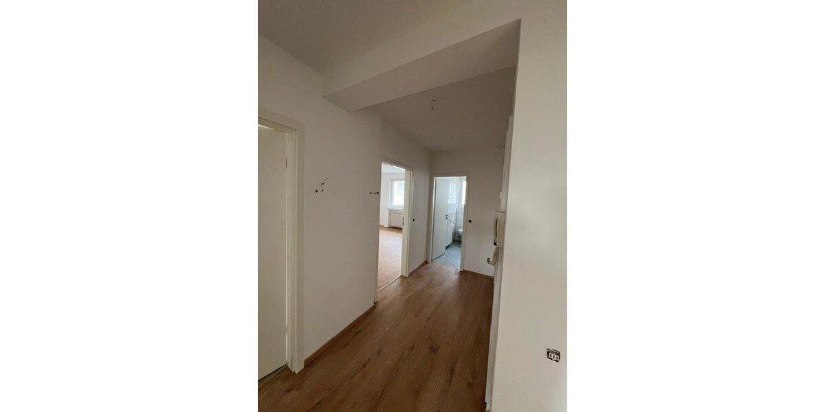 Etagenwohnung Duisburg Duisburg-Mitte - 3 Zimmer, 73 m&sup2;, 650&euro; | Angebot:26663986