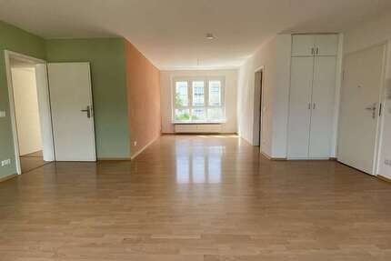 Wohnung Oberursel - 5 Zimmer, 112 m&sup2;, 2.000&euro; | Angebot:26394828