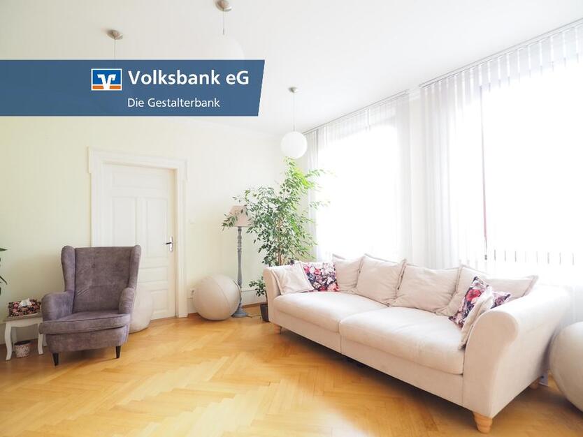 ***Repräsentative Geschäftsadresse! Großzügige AltbauWohnung in Achern***