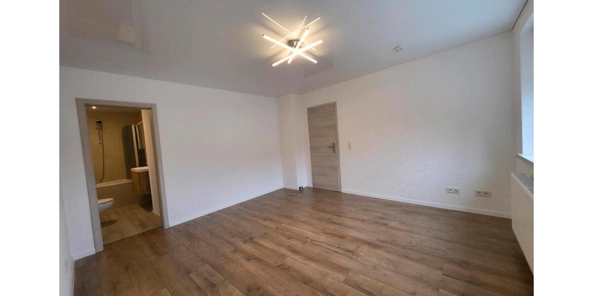 Einfamilienhaus Zweibrücken - 4.5 Zimmer, 150 m&sup2;, 1.300&euro; | Angebot:25639532