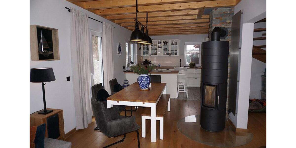 Einfamilienhaus Malsfeld - 5 Zimmer, 135 m&sup2;, 1.850&euro; | Angebot:26445208
