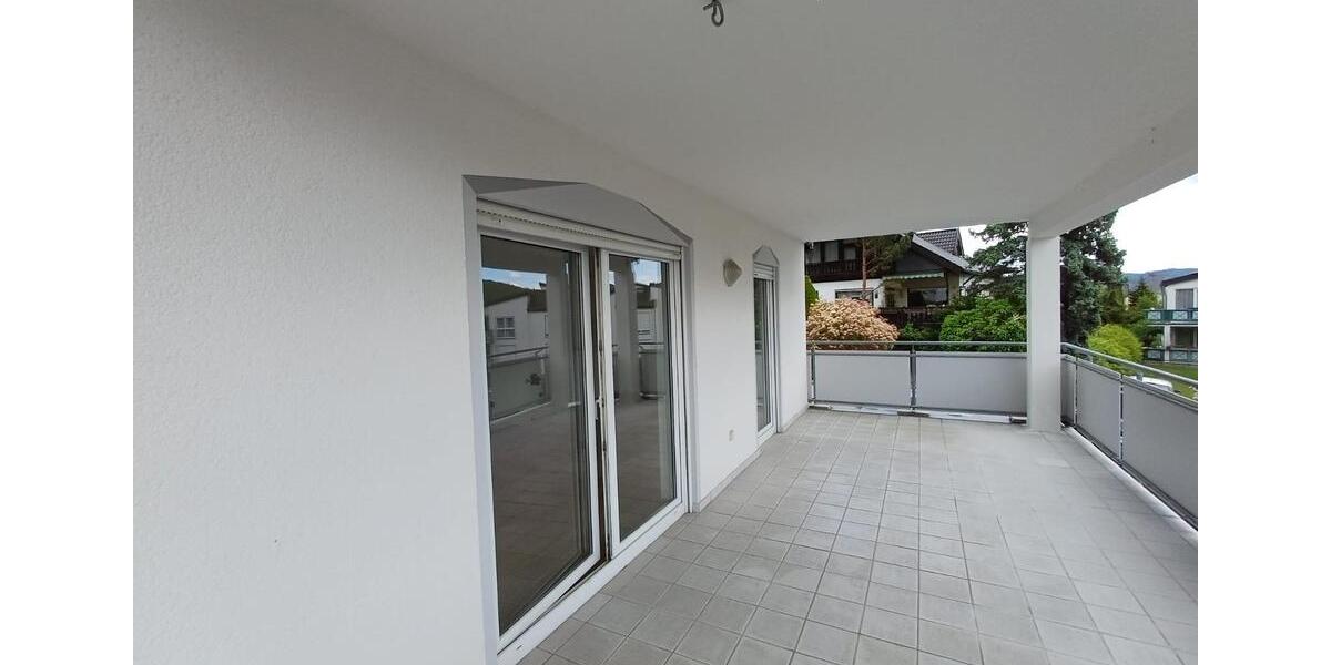 Erdgeschoßwohnung Herborn - 3 Zimmer, 87 m&sup2;, 710&euro; | Angebot:26587168