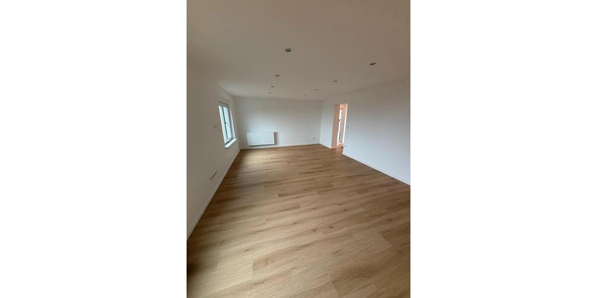 Etagenwohnung Linz am Rhein - 2.5 Zimmer, 70 m&sup2;, 950&euro; | Angebot:26649228