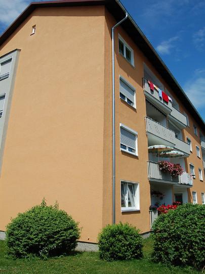 Jetzt zugreifen! Renovierte 3-Zimmer-Wohnung mit Balkon in Stadtlage!