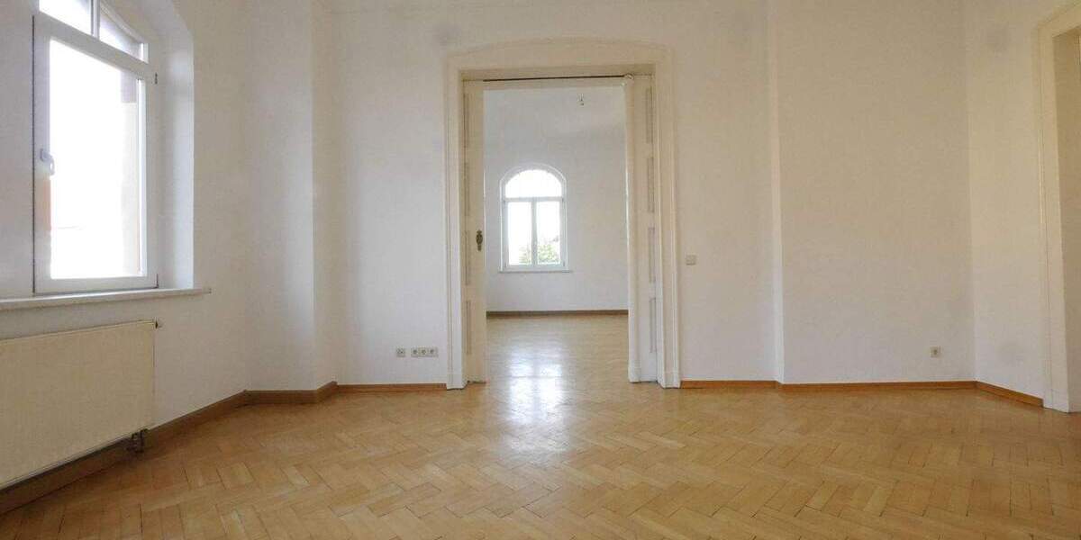 Etagenwohnung Weimar Westvorstadt - 3 Zimmer, 103 m&sup2;, 855&euro; | Angebot:25769249