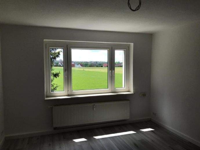 Etagenwohnung Glauchau Reinholdshain - 5 Zimmer, 105 m&sup2;, 640&euro; | Angebot:26486377