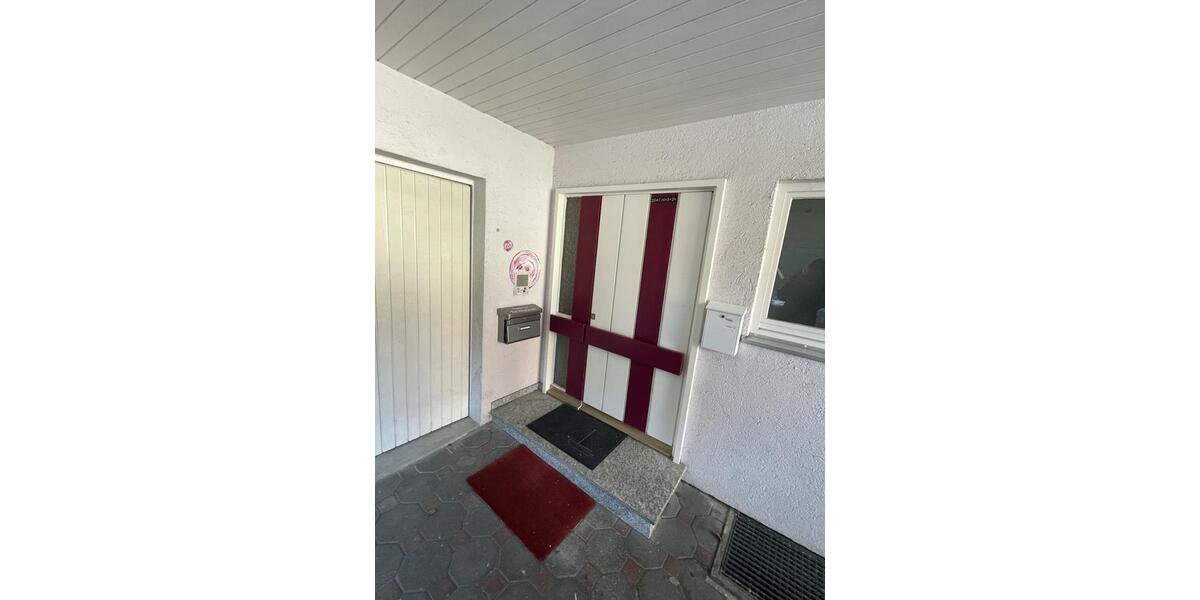 Erdgeschoßwohnung Spaichingen - 3.5 Zimmer, 90 m&sup2;, 1.150&euro; | Angebot:26691634