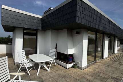 Wohnung Krefeld Bockum - 3 Zimmer, 160 m&sup2;, 1.290&euro; | Angebot:26901503