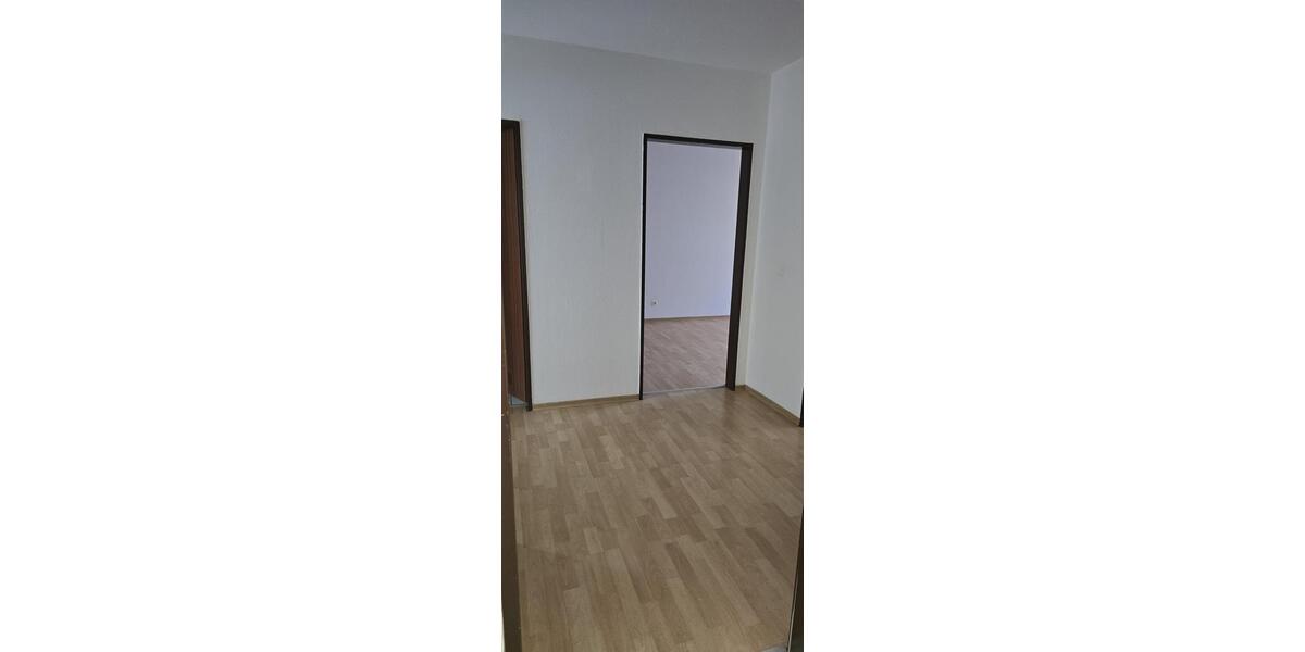 Etagenwohnung Duisburg - 2 Zimmer, 62 m&sup2;, 454&euro; | Angebot:26633944