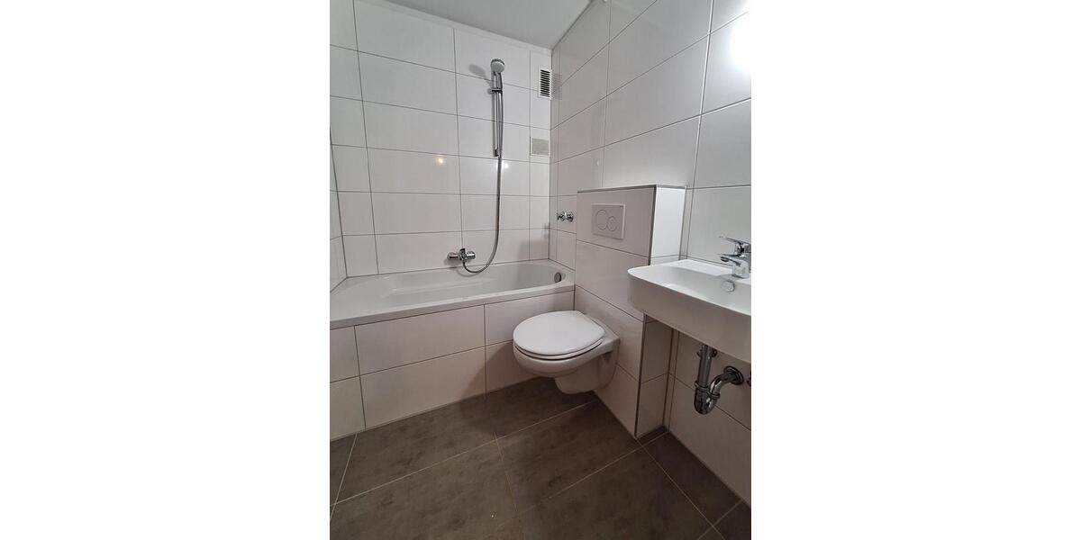 Etagenwohnung Mönchengladbach Süd - 1 Zimmer, 42 m&sup2;, 460&euro; | Angebot:26688537